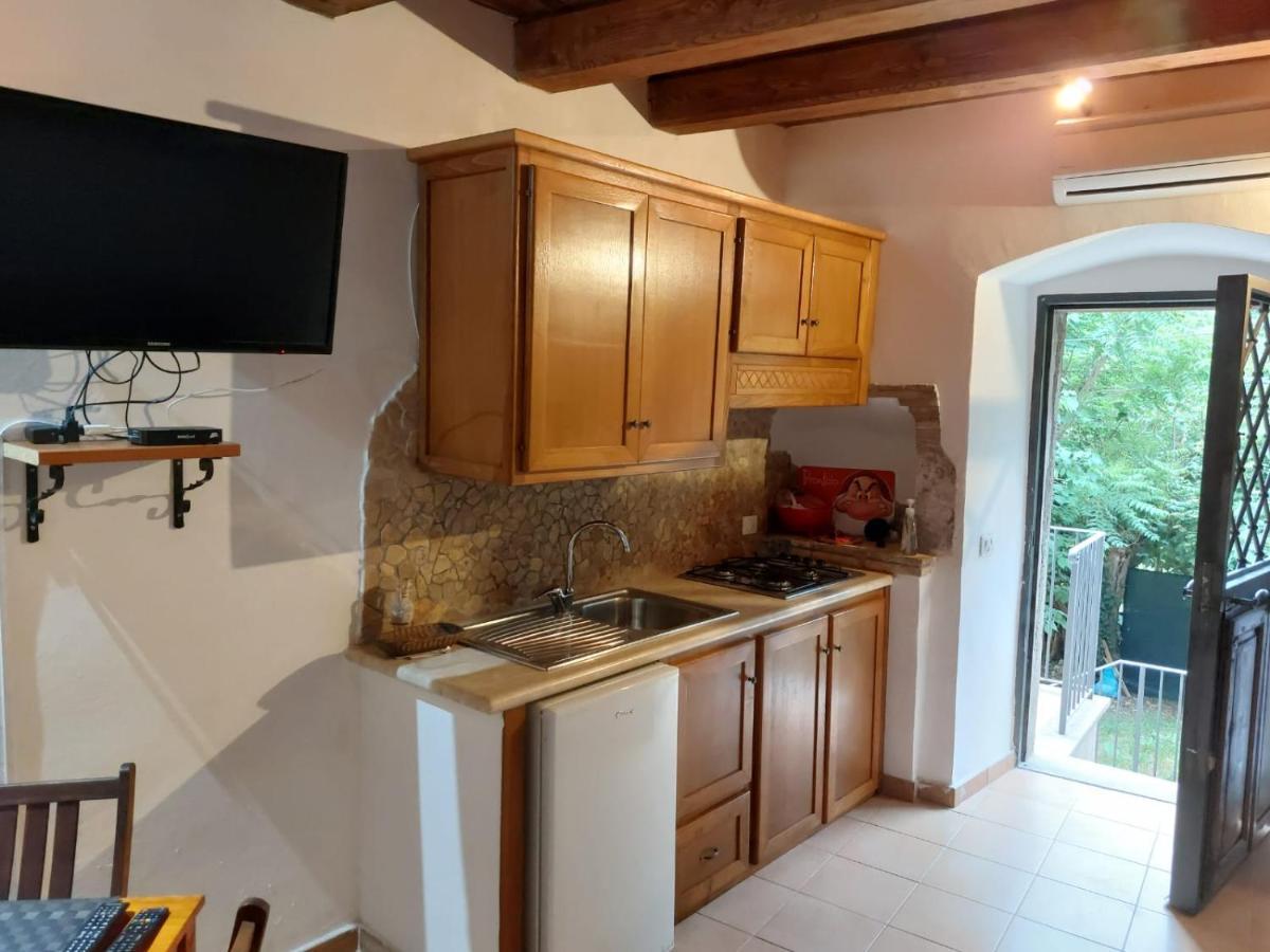 Casa Vittoria Lägenhet Calcata Exteriör bild